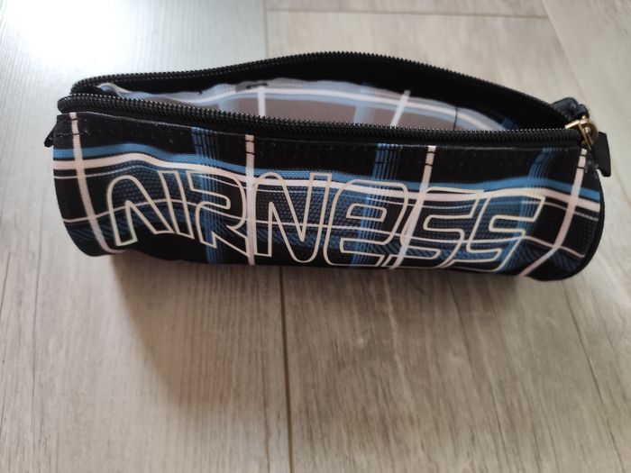Trousse Airness garçon - photo numéro 2
