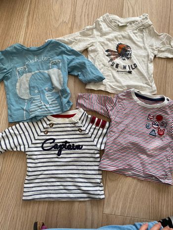 Lot de 4 tshirts manches longues 3 mois  très bon etat okaidi
