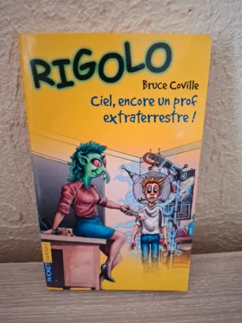 Livre de poche rigolo