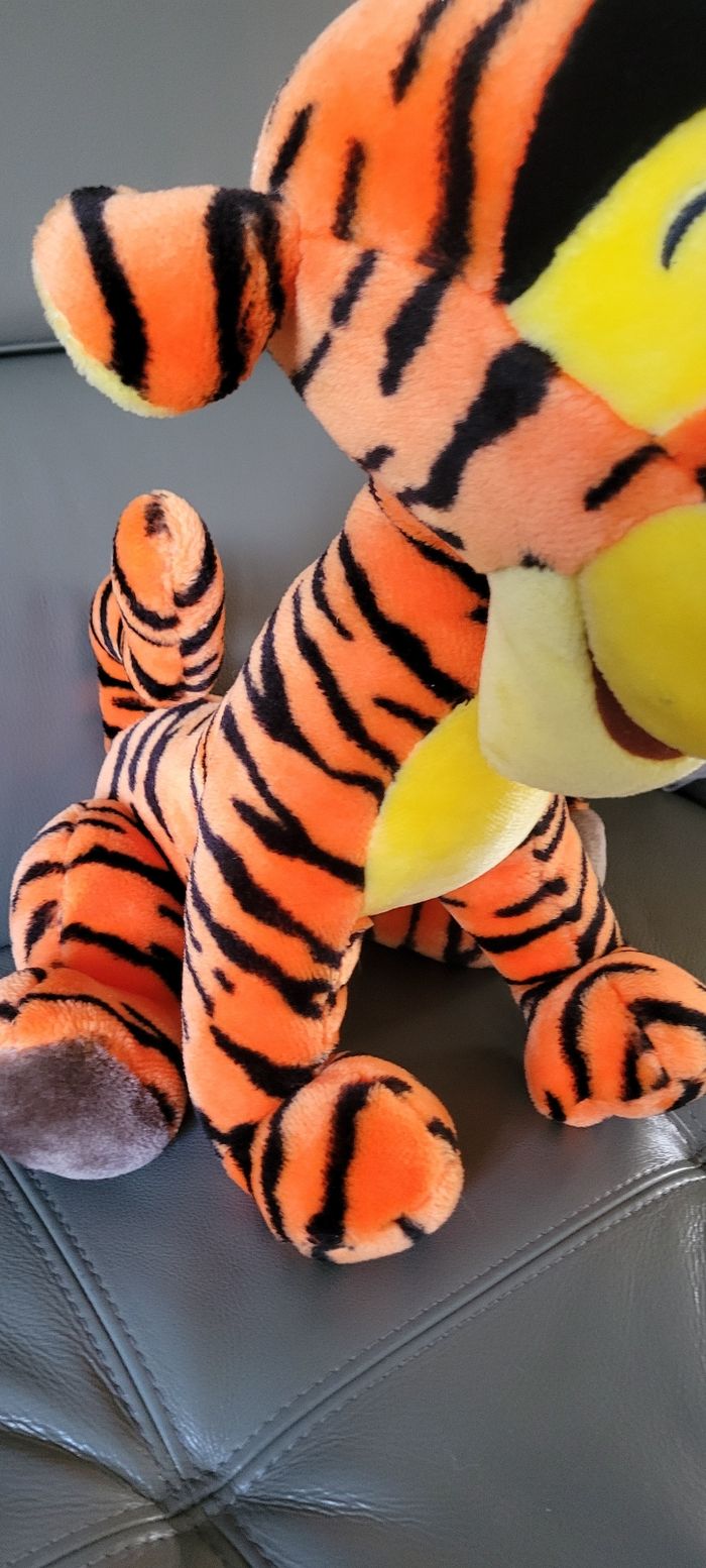 Grande peluche tigrou disneyland - photo numéro 2