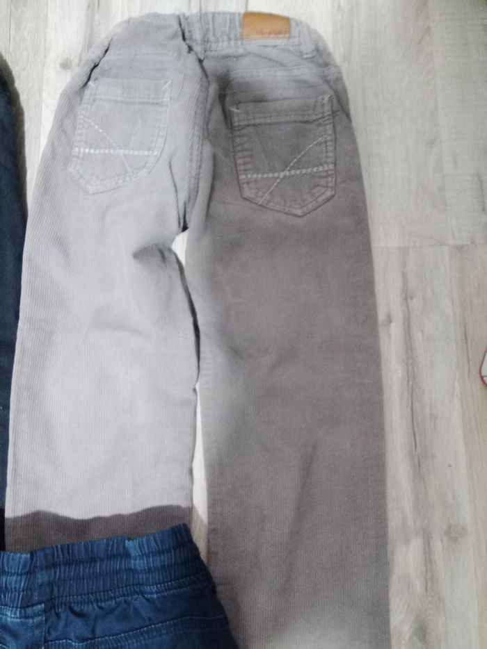 Lot de 3 pantalons garçon 5 ans - photo numéro 6