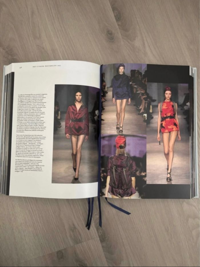 Livre Prada Défilés - photo numéro 5