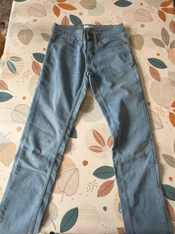 Jean Lahalle, taille 34 très bon état