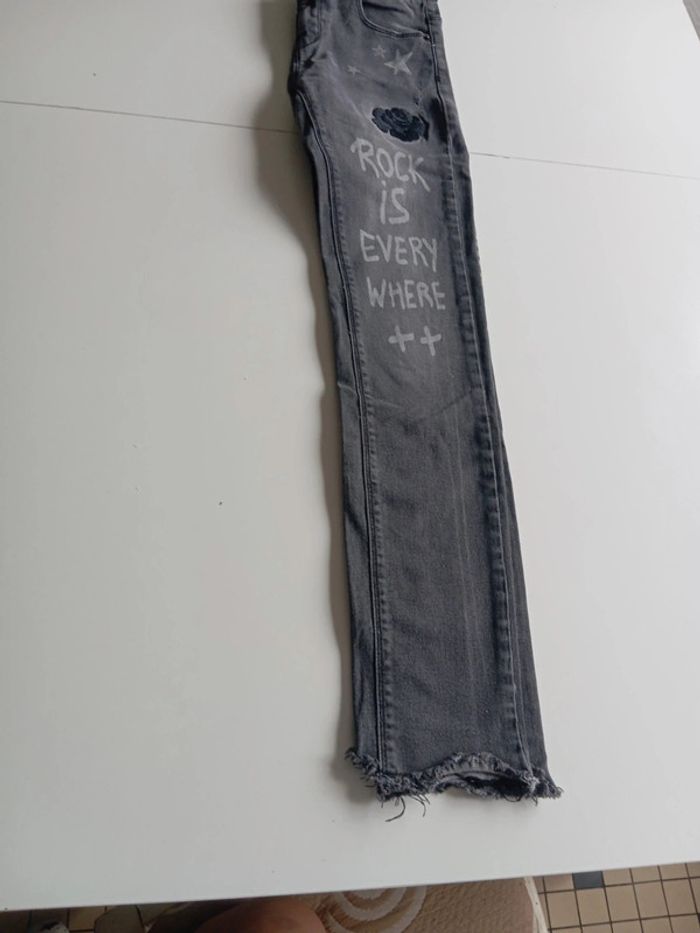 Jean 12 ans marque Kiabi - photo numéro 3