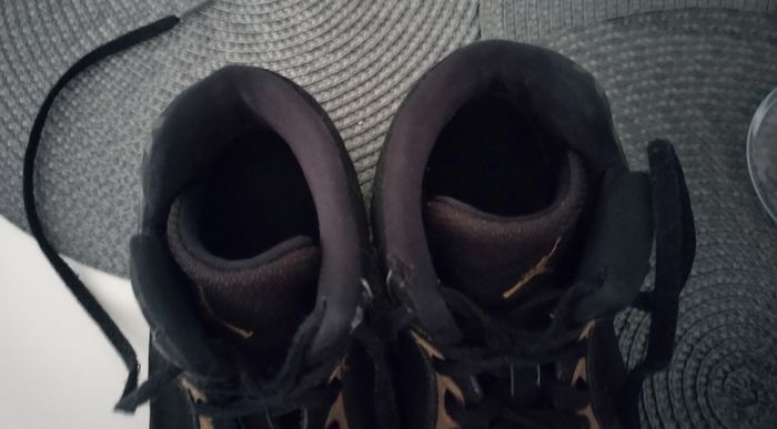 Baskets "Jordan" pointure 35 - photo numéro 6