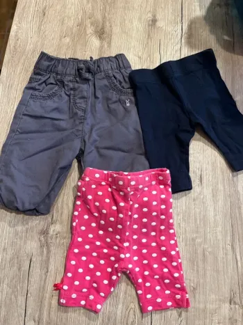 3 pantalons 1 mois