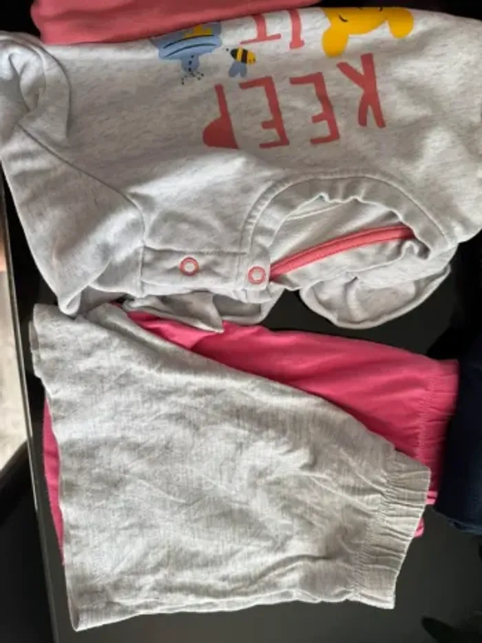 👚👖 lot 18 vêtements - bébé fille - 18-24 mois- toutes marques - 18-24 mois - bon état très bon état - photo numéro 6
