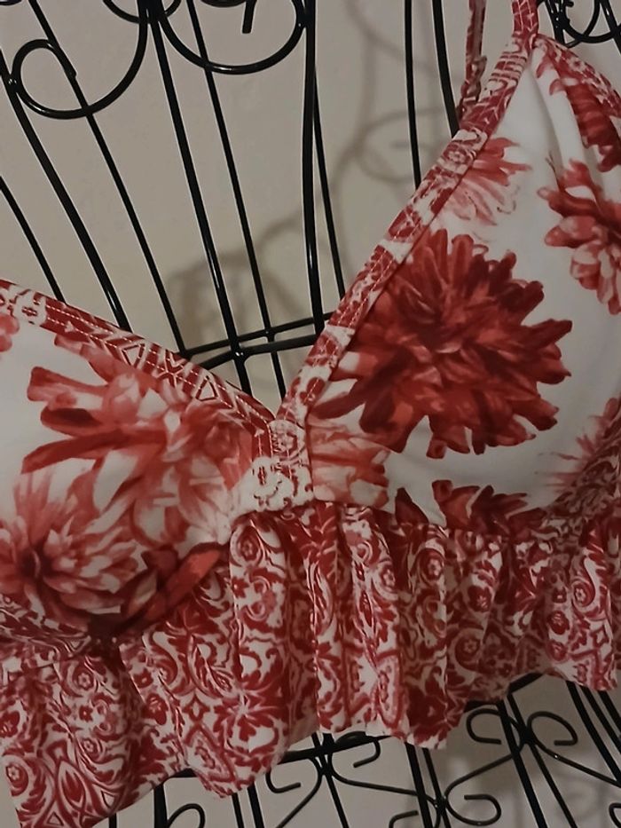 Bikinis 👙 Femme Taille 38 Neuf avec étiquette 🏷 - photo numéro 2