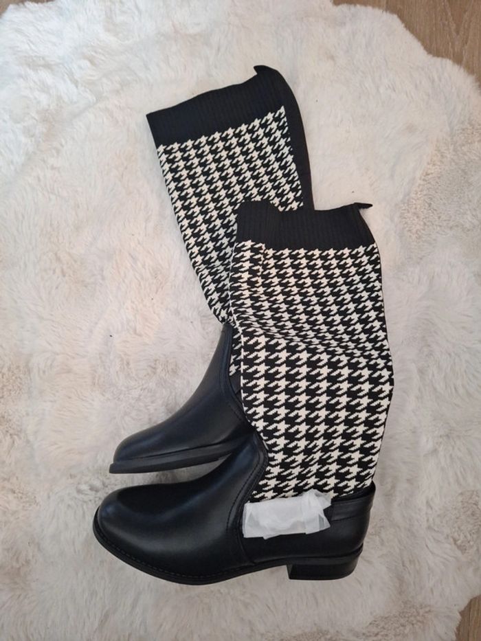Bottes neuves t39 - photo numéro 1