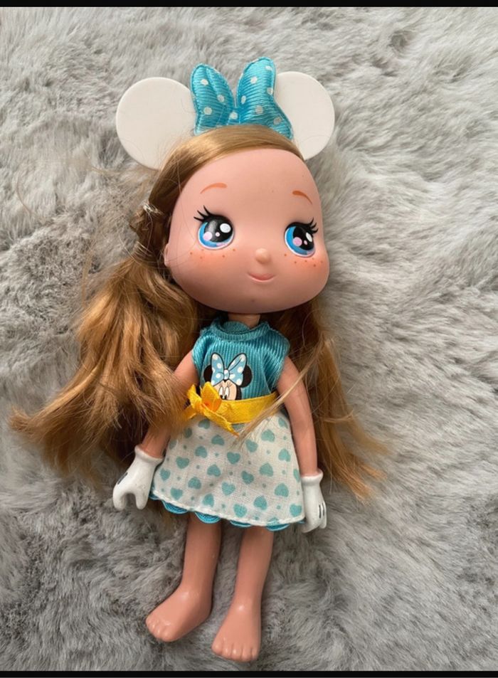 Poupée muñeca Minnie