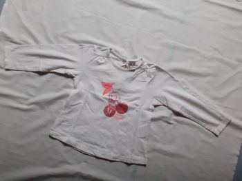 Sweet blanc motif cerises pailletées et petite fille saumon