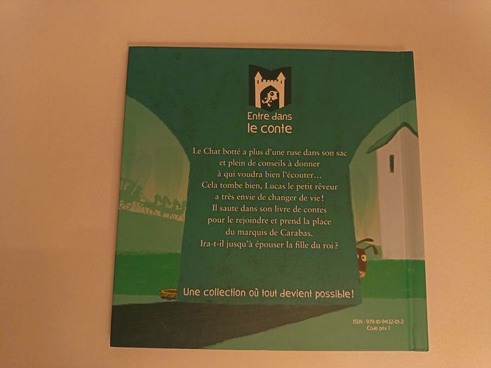 Livre " Le Chat botté à la rescousse!" De la collection Hachette - photo numéro 2