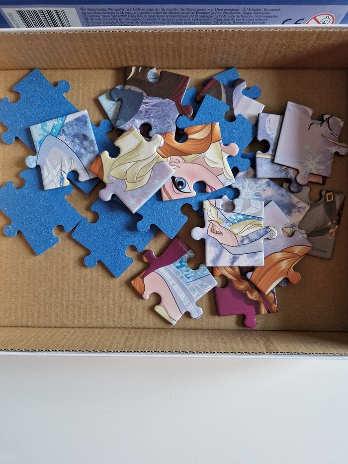 Puzzle 24 pièces La reine des neiges - photo numéro 3