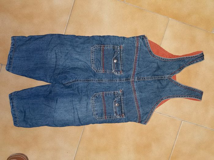 Salopette Jean bleu et rouge 9mois - photo numéro 2