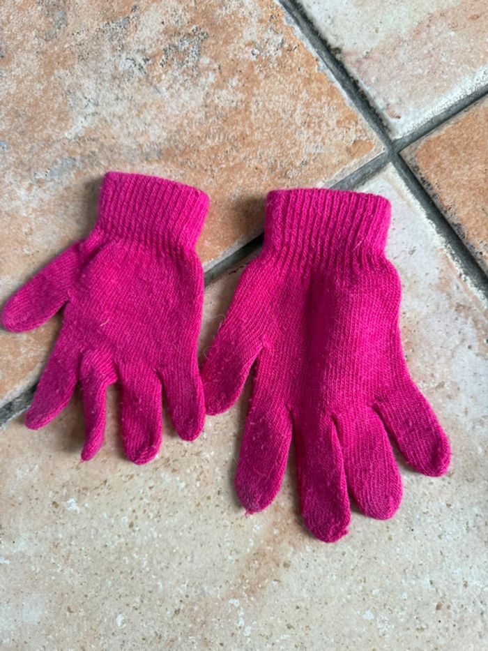 Gants fuschia enfant laine