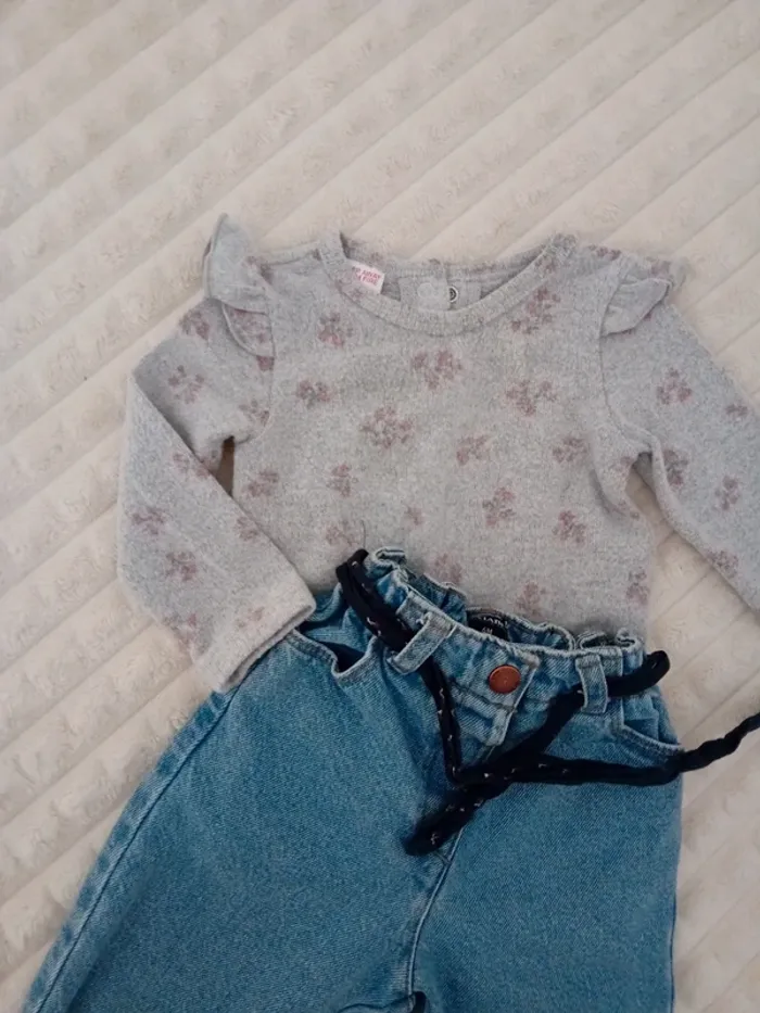 Ensemble body soft+jean mom fit 6mois 🌸👧 - photo numéro 2