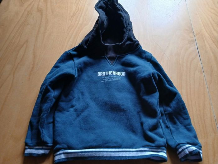 Lot de 4 pull 6 ans en tbe - photo numéro 2