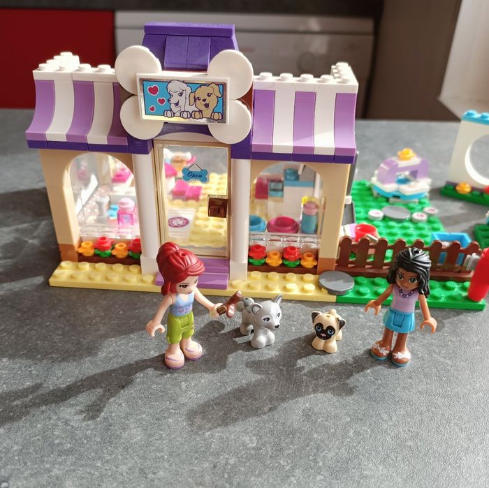 Lego friends garderie pour chiots 41124