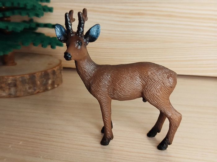 Figurine Chevreuil Animal de la forêt - photo numéro 2