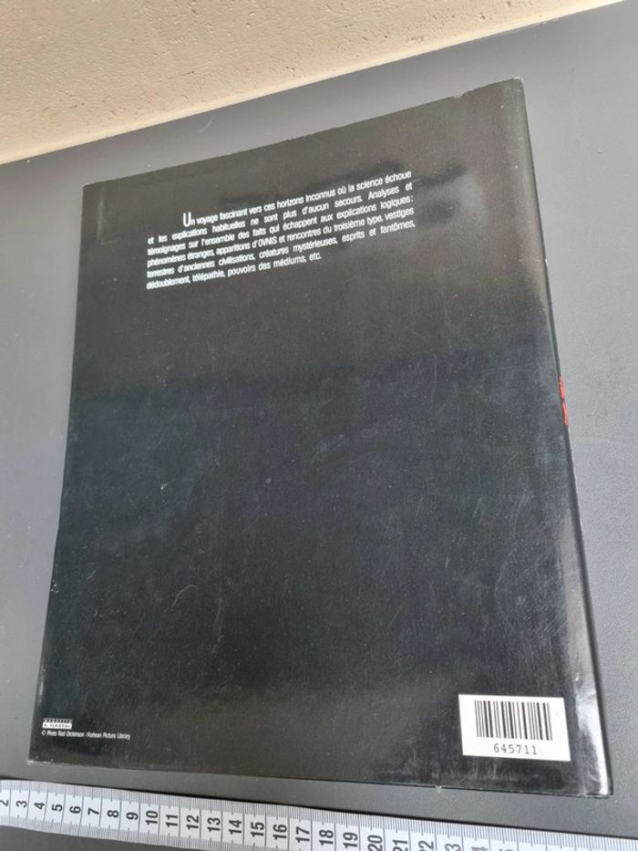 L'inexplique - photo numéro 2