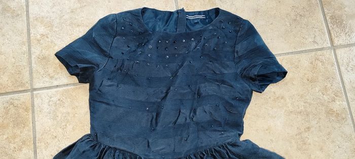 Robe de cérémonie taille 140 Tommy Hilfiger - photo numéro 2