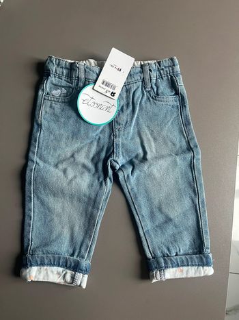 Jean marque toy’s rus taille 6 mois neuf