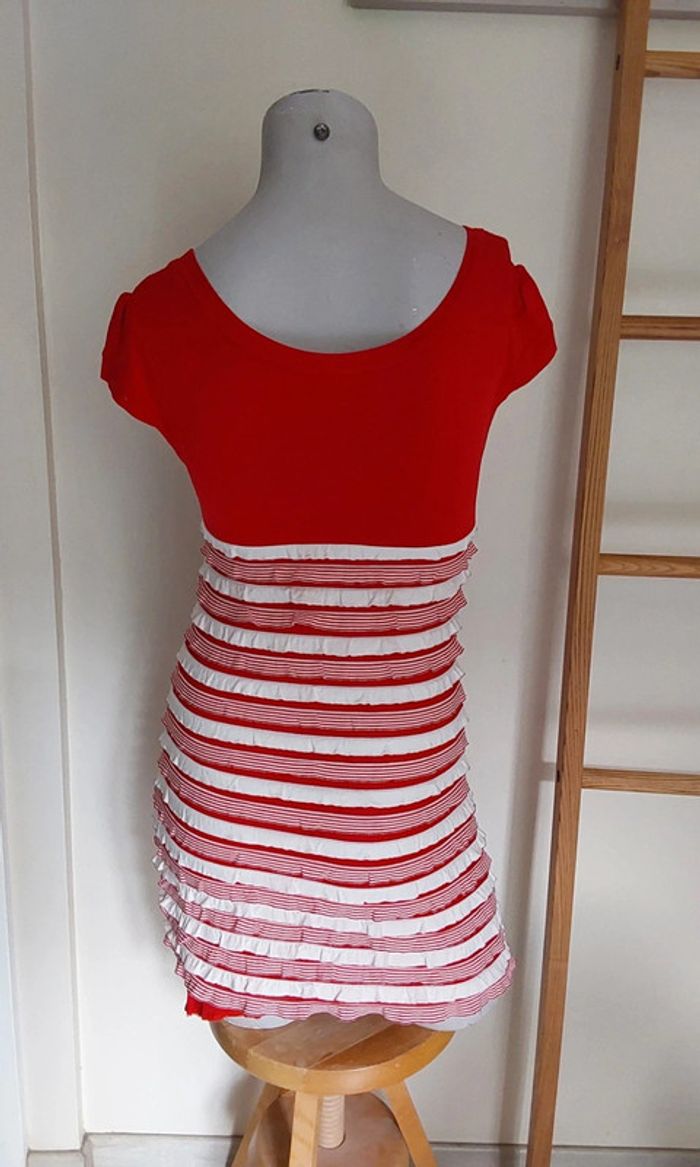 Robe vintage rétro style  rouge et blanche T 36 - photo numéro 2