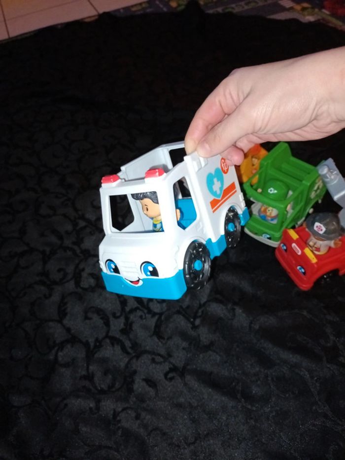 Figurines little people fisher price assistants de la ville - photo numéro 7