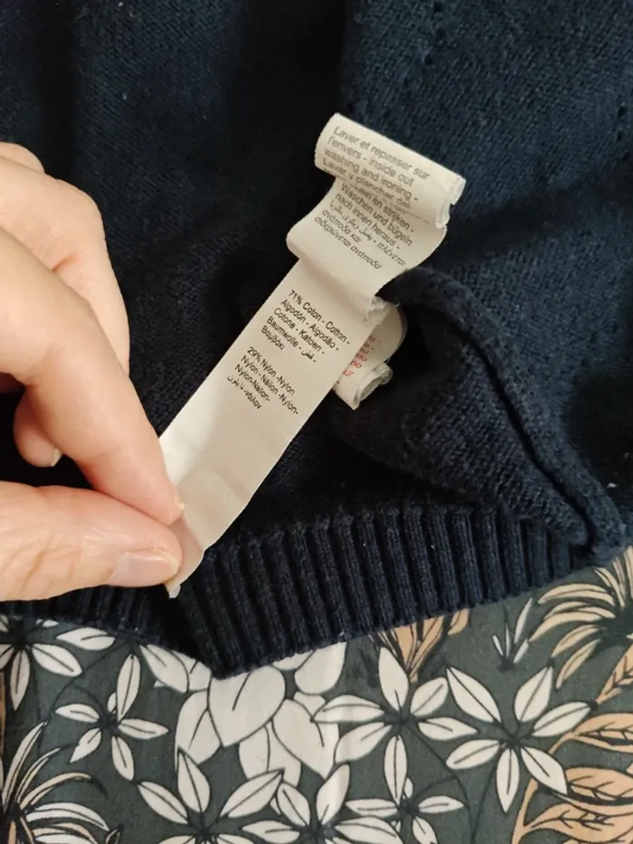 Pull bleu marine gilet à boutons avec strass motif coeur orchestra 104cm - photo numéro 6