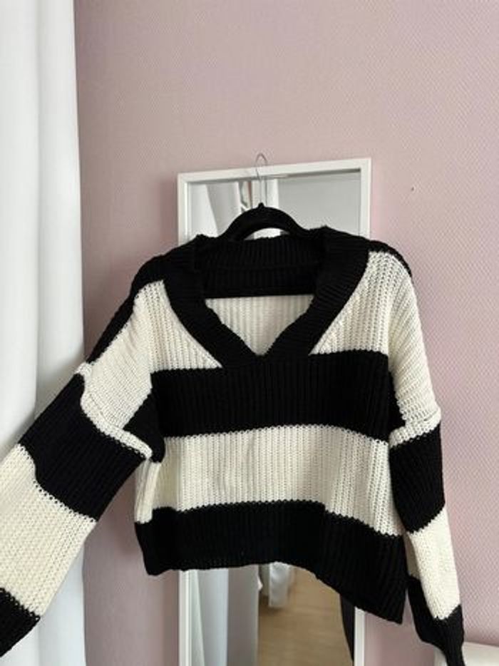 Pull marinière, noir et blanc - neuf jamais porté