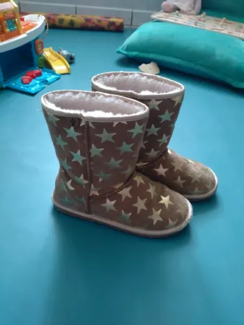 Bottes Ému pointure 35
