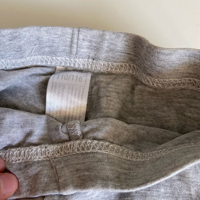 Short fille - photo numéro 2