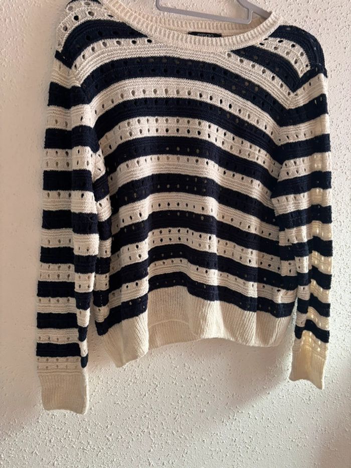 Pull marinière ajouré - photo numéro 2