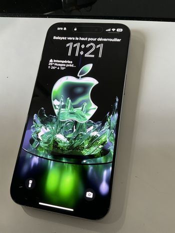 i P h o n e 15 pro max
