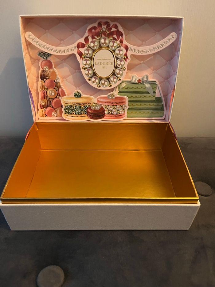 Coffret Noël LaDurée - photo numéro 5