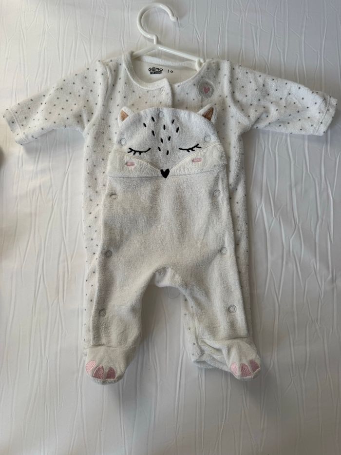 Lot pyjama et body - photo numéro 3
