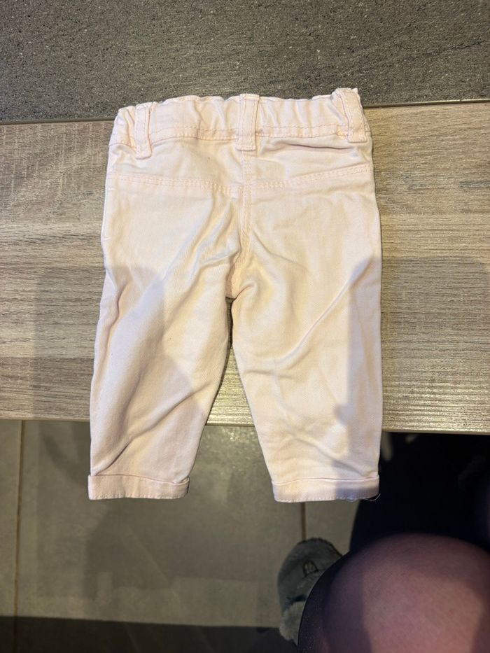 Lot pantalons 1 mois - photo numéro 5