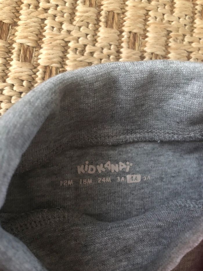 Pull col roulé - taille 4 ans - photo numéro 3