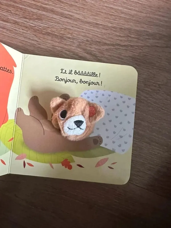 Livre bébé petit ours - mes livres marionnettes - photo numéro 4