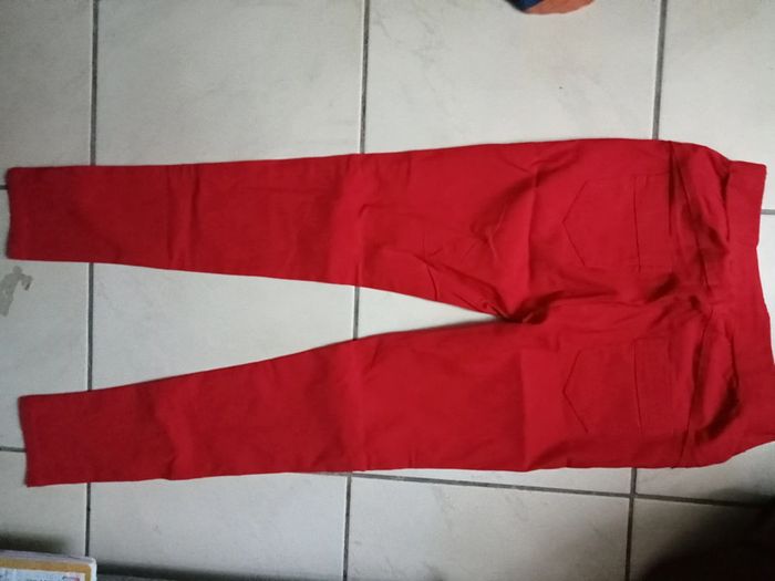Lot de deux pantalons à 2€ - photo numéro 10