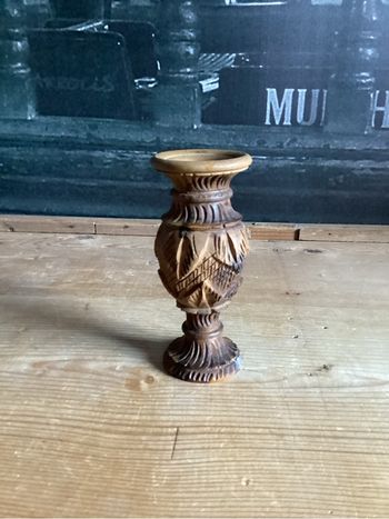 Vase en bois d’olivier sculpté année 70 