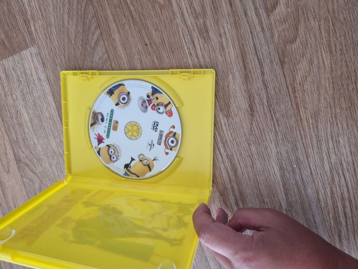 DVD moi moche et méchant 2 - photo numéro 2