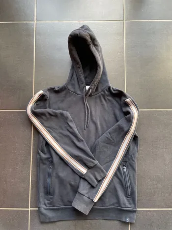 Sweat-shirt