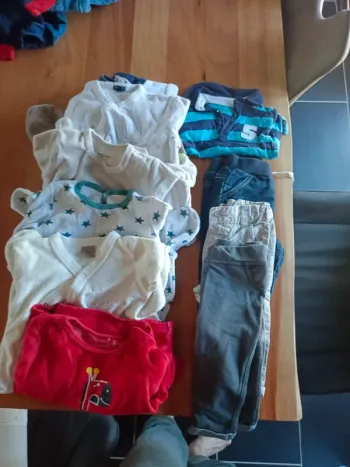 Lot vêtement garçon 9 mois