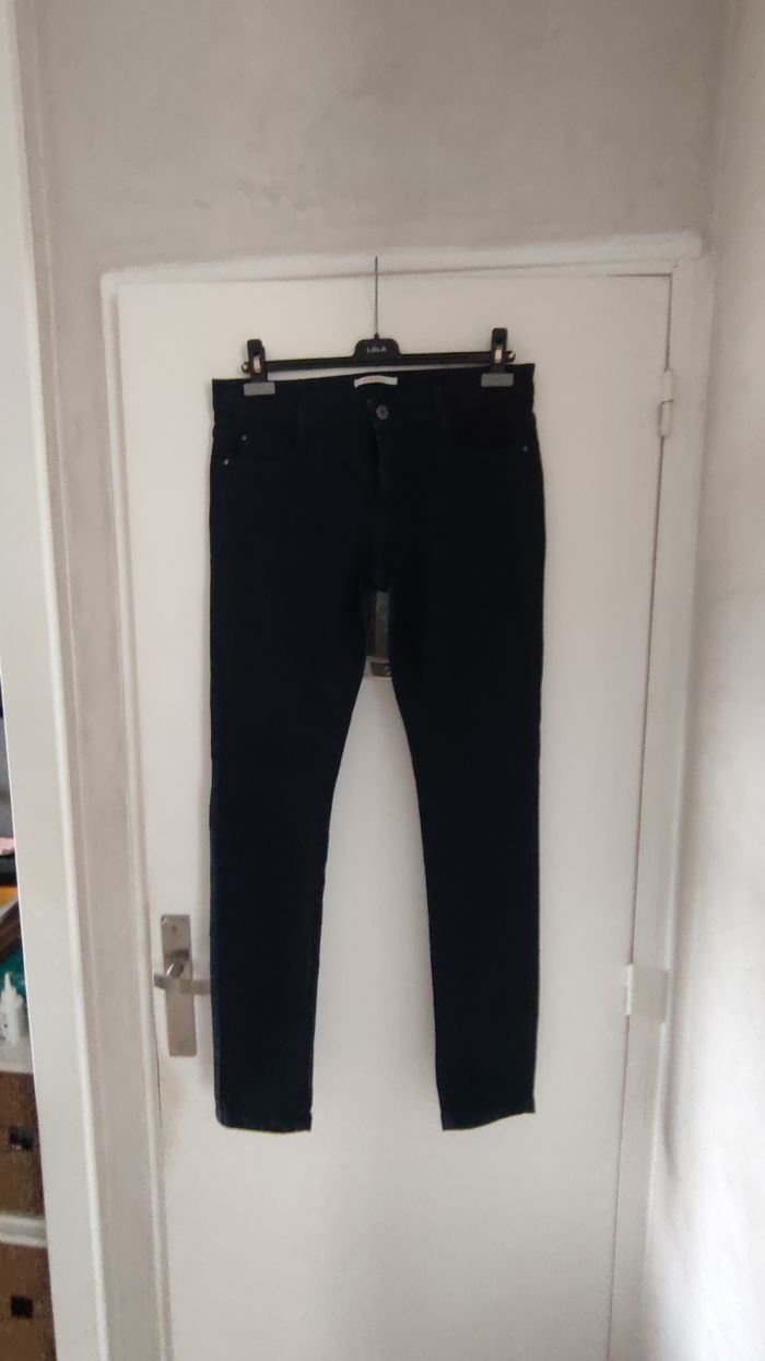 Pantalon femme jeans marque camaïeu taille 42 couleur bleu marine - photo numéro 9