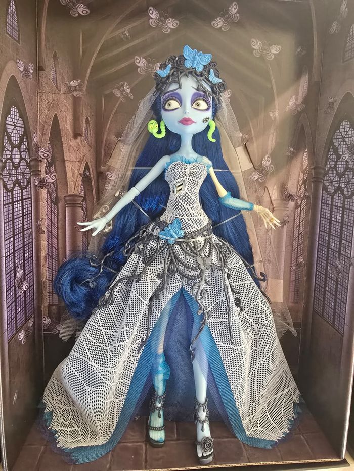 Monster High Skullector Emily Corpse Bride JDR67
