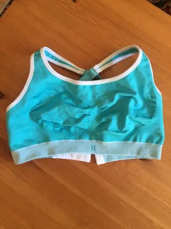 Brassière de sport en taille S