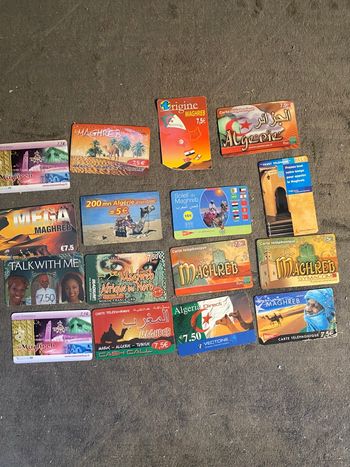 Collection de cartes téléphoniques anciennes