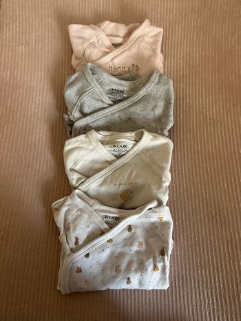 Lot de 4 bodies