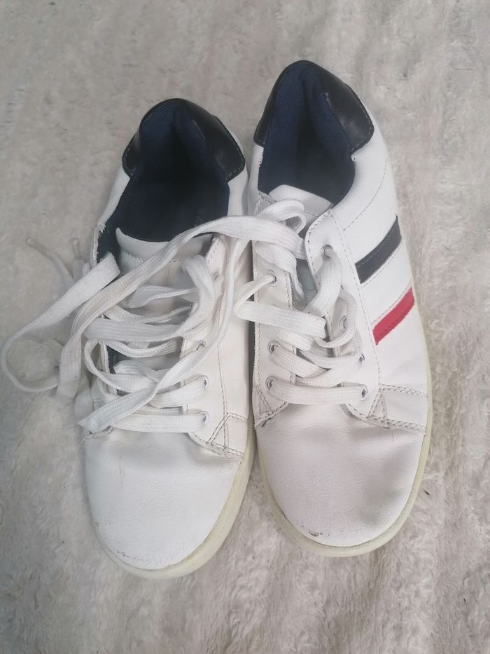 Baskets 💙🤍❤️ mixtes 37